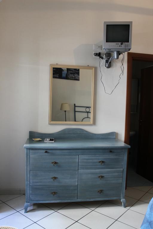 Case Vacanze S. Anna Lipari  Room photo